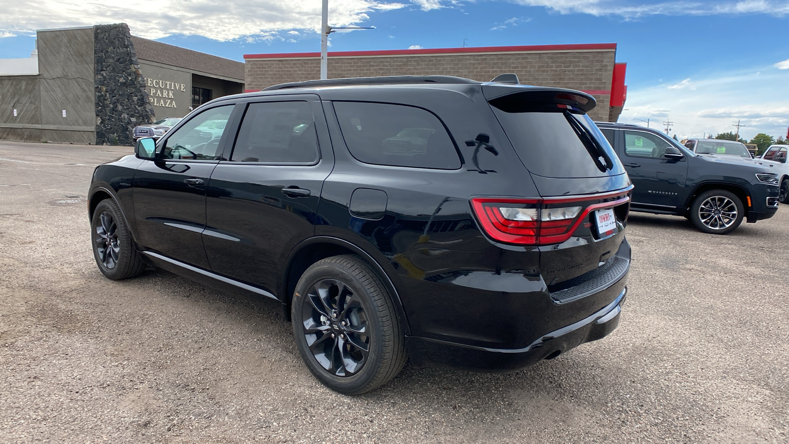 2025 Dodge Durango R/T Plus AWD 3