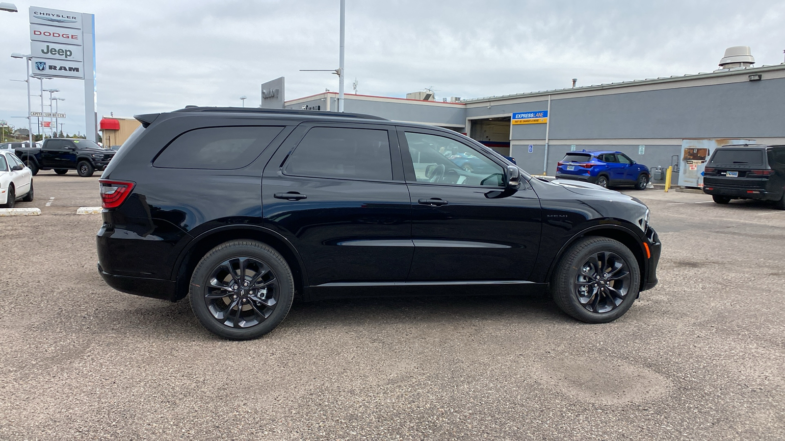 2025 Dodge Durango R/T Plus AWD 6