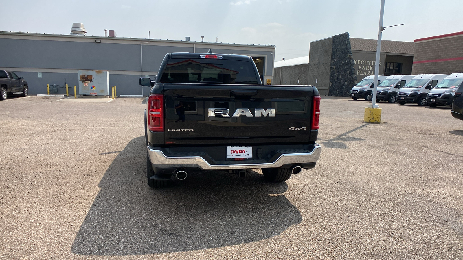 2025 Ram 1500 Limited 4x4 Crew Cab 57 Box 4