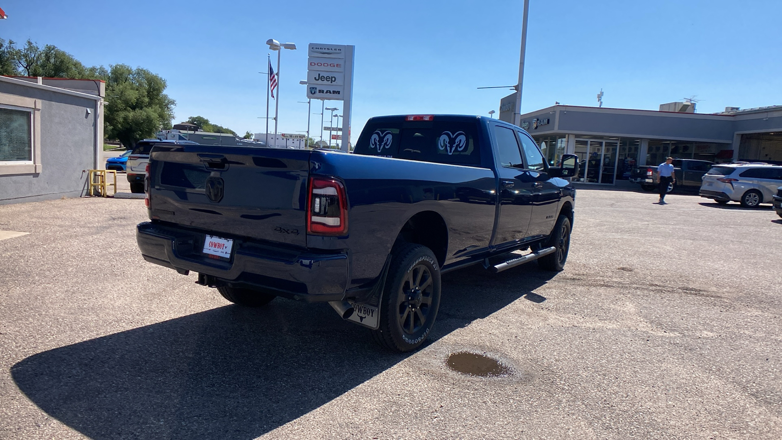 2024 Ram 2500 Big Horn 4x4 Crew Cab 8 Box 5