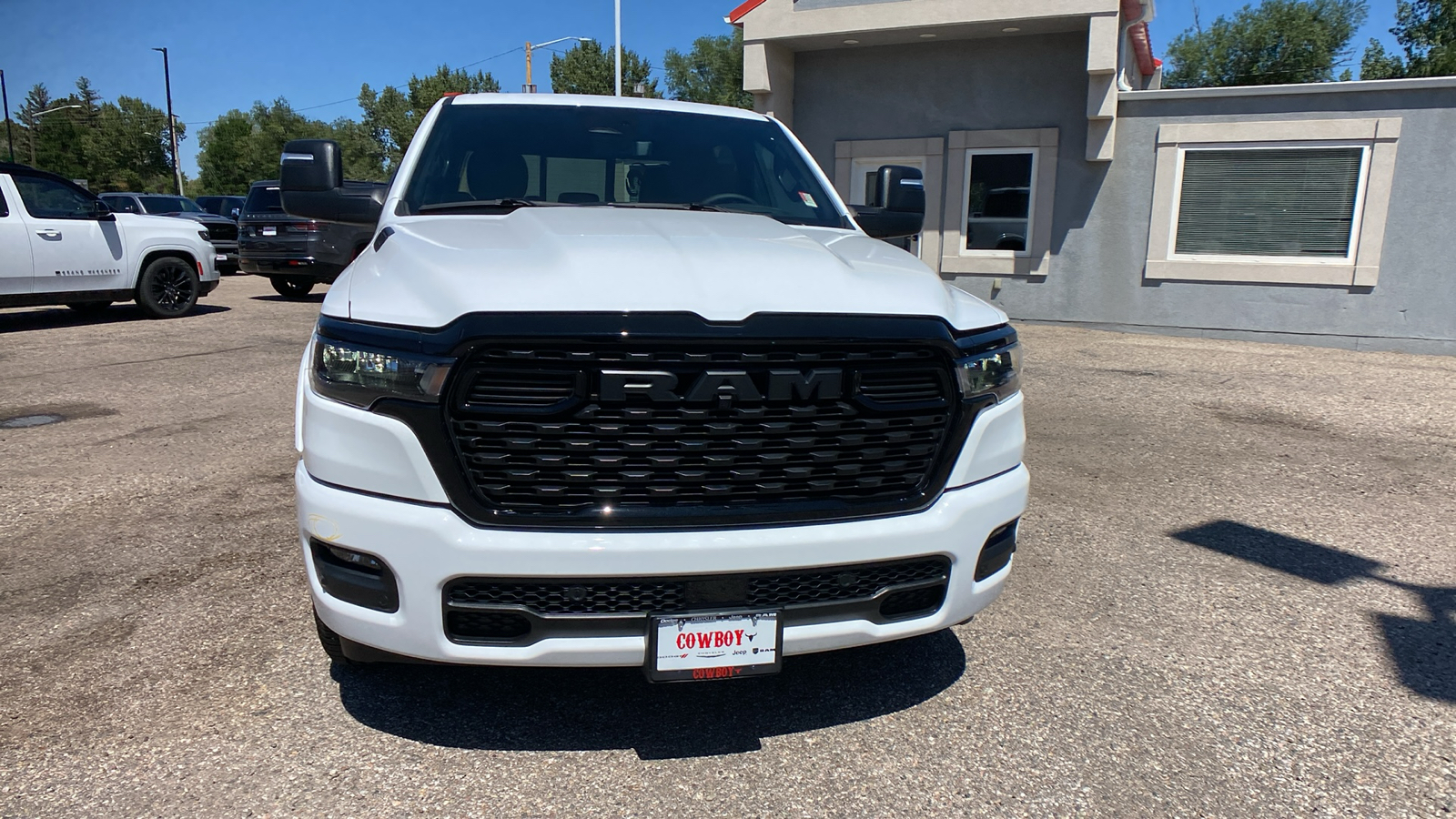 2025 Ram 1500 Big Horn 4x4 Crew Cab 57 Box 8