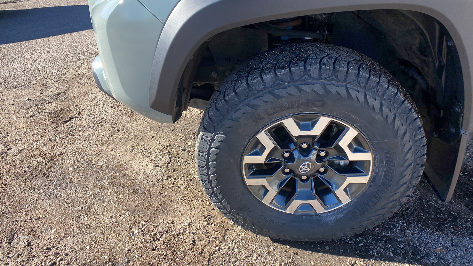 2022 Toyota Tacoma 4WD  13