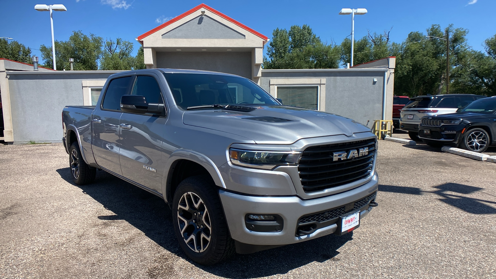 2025 Ram 1500 Laramie 4x4 Crew Cab 64 Box 7