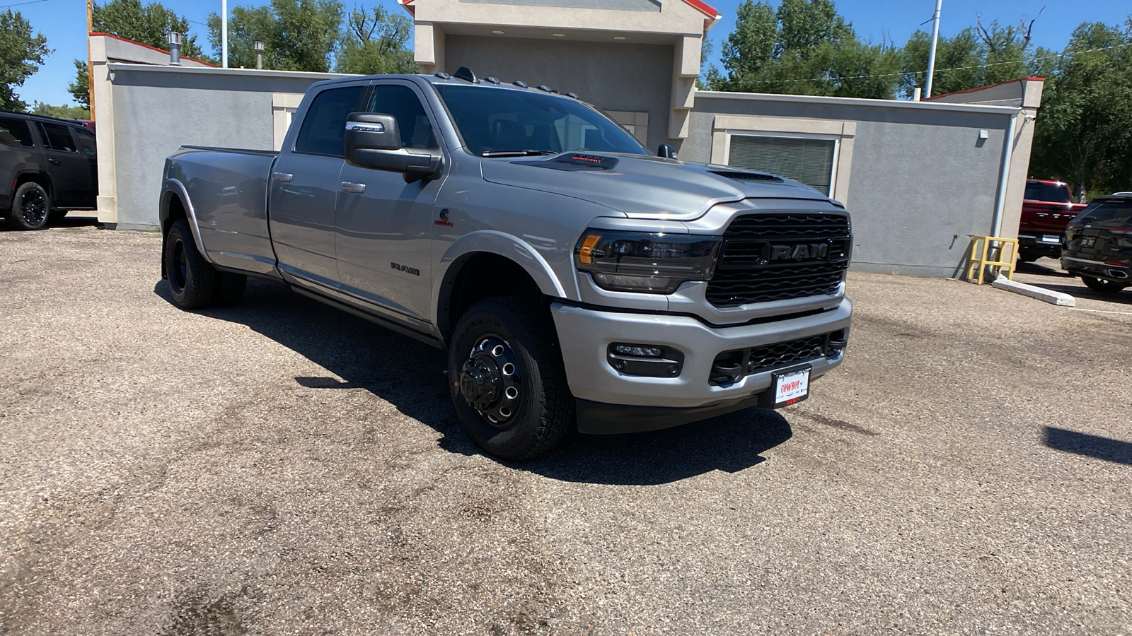 2024 Ram 3500 Limited 4x4 Crew Cab 8 Box 7