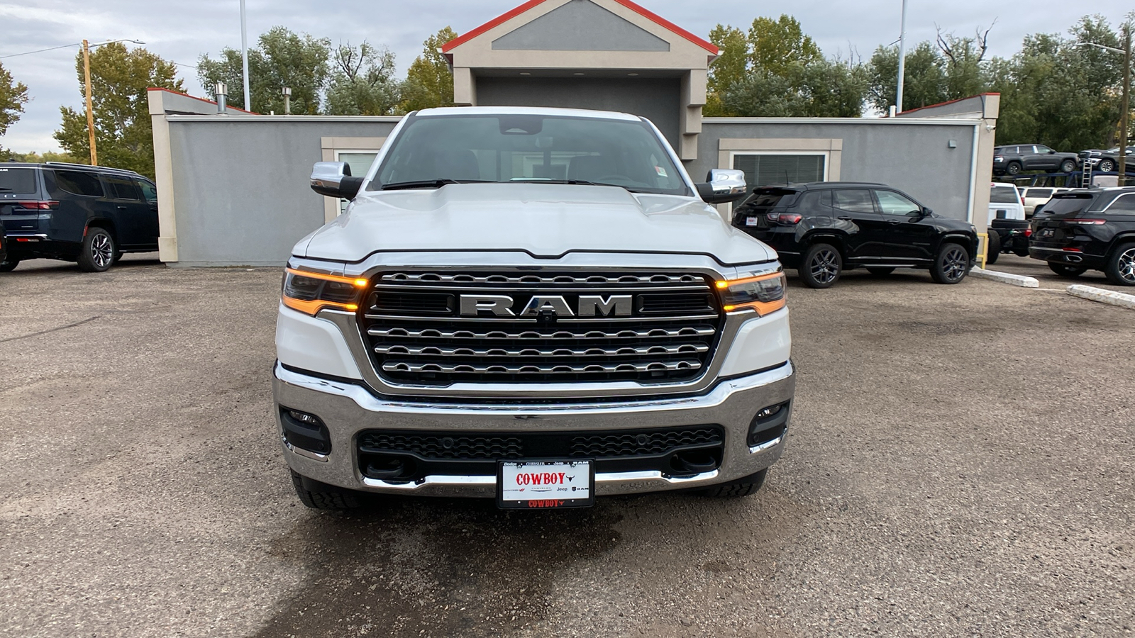 2025 Ram 1500 Limited 4x4 Crew Cab 57 Box 8