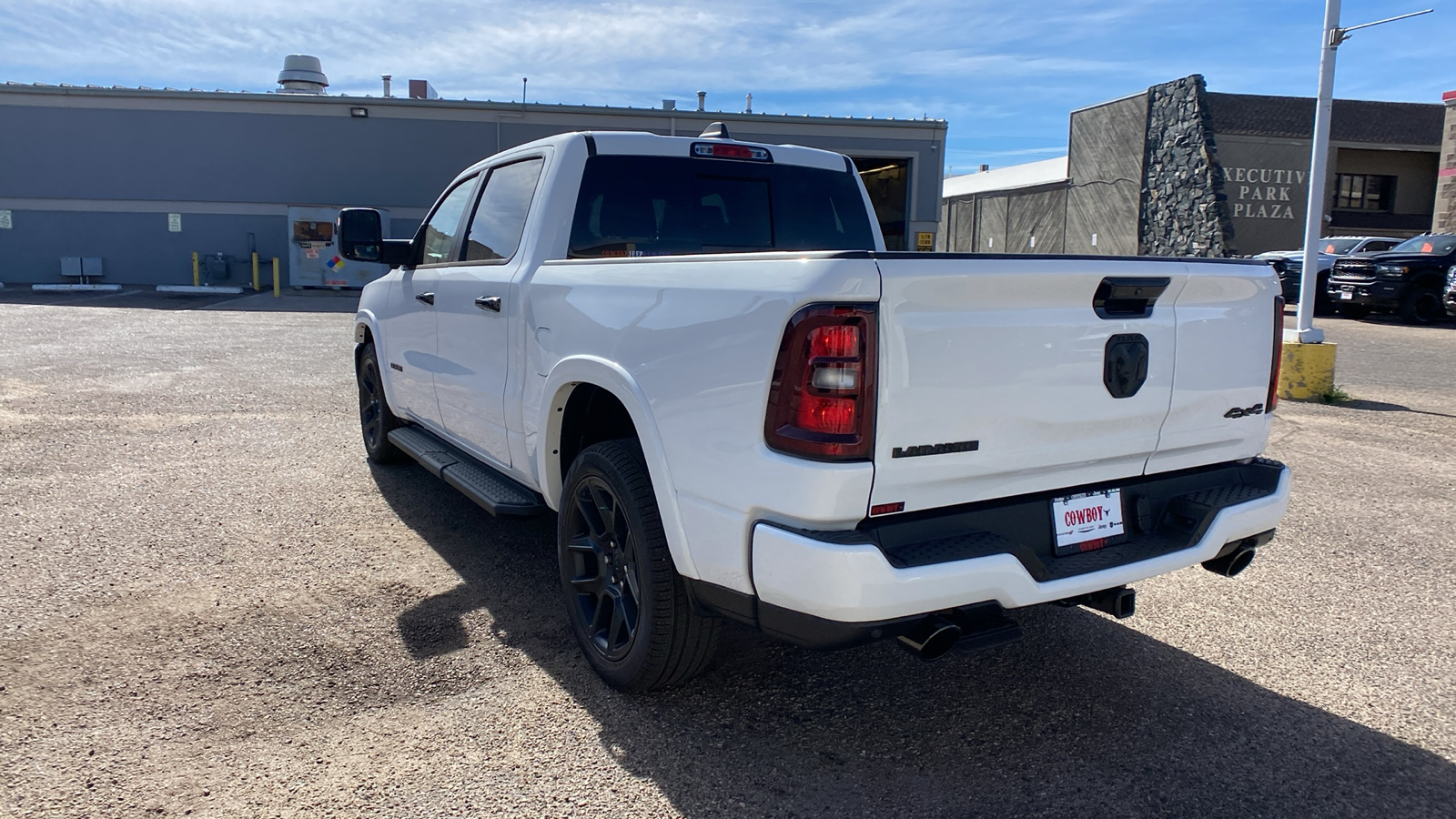 2025 Ram 1500 Laramie 4x4 Crew Cab 57 Box 3