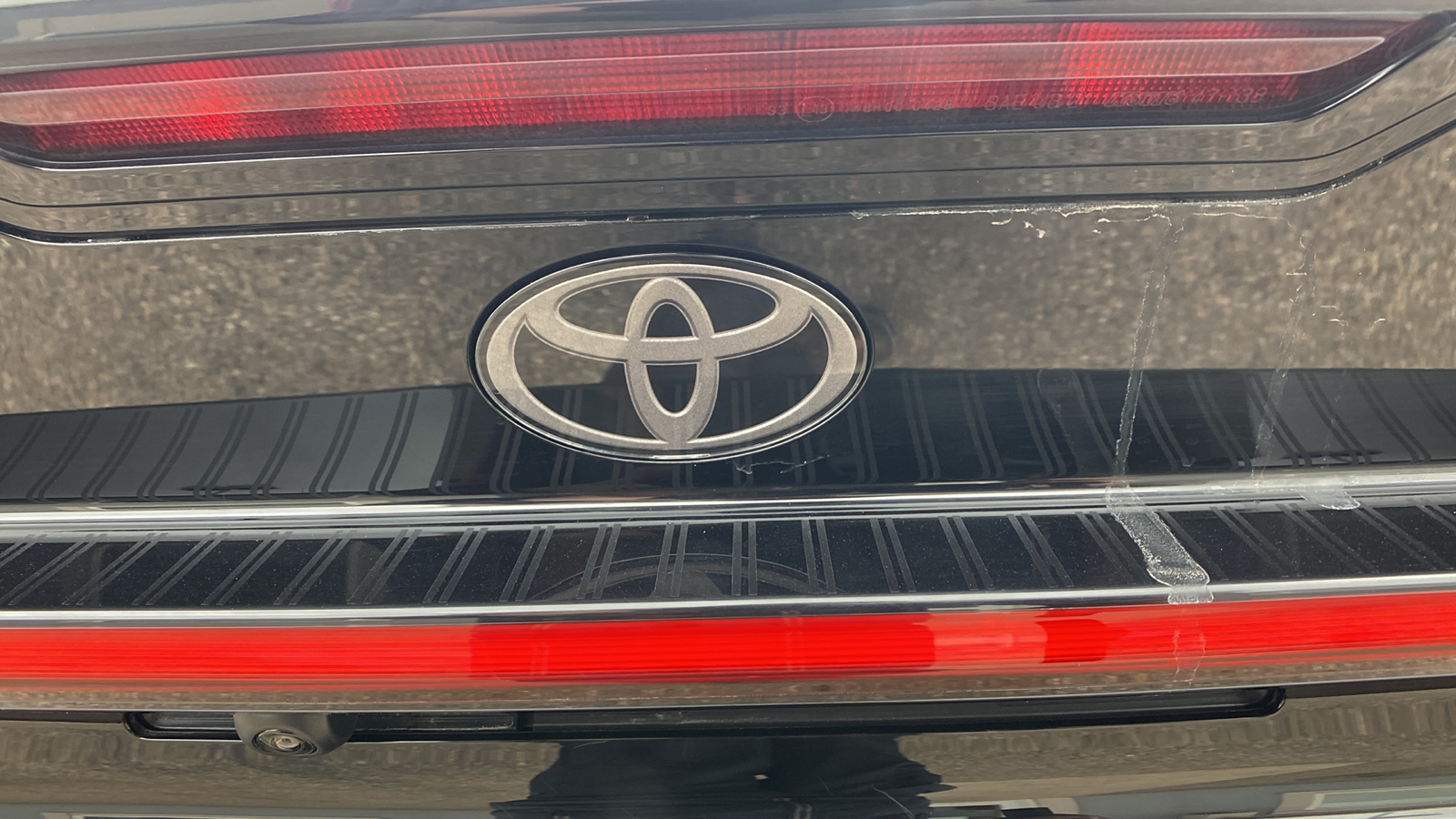 2023 Toyota Prius LE 32