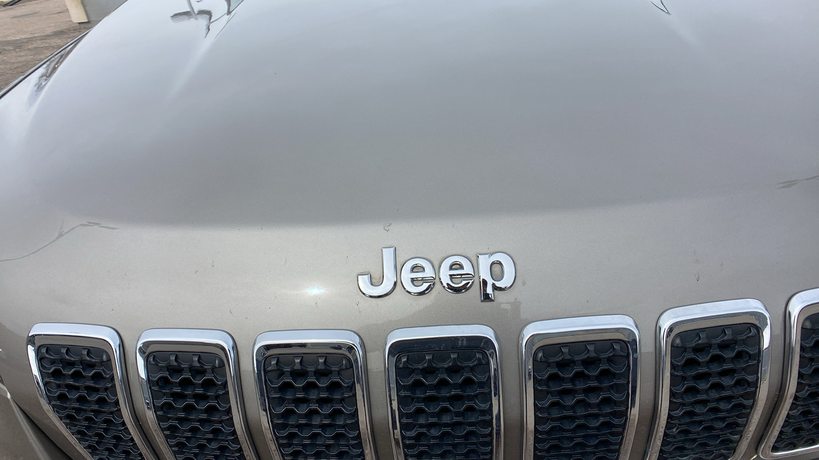 2019 Jeep Cherokee Latitude FWD 11