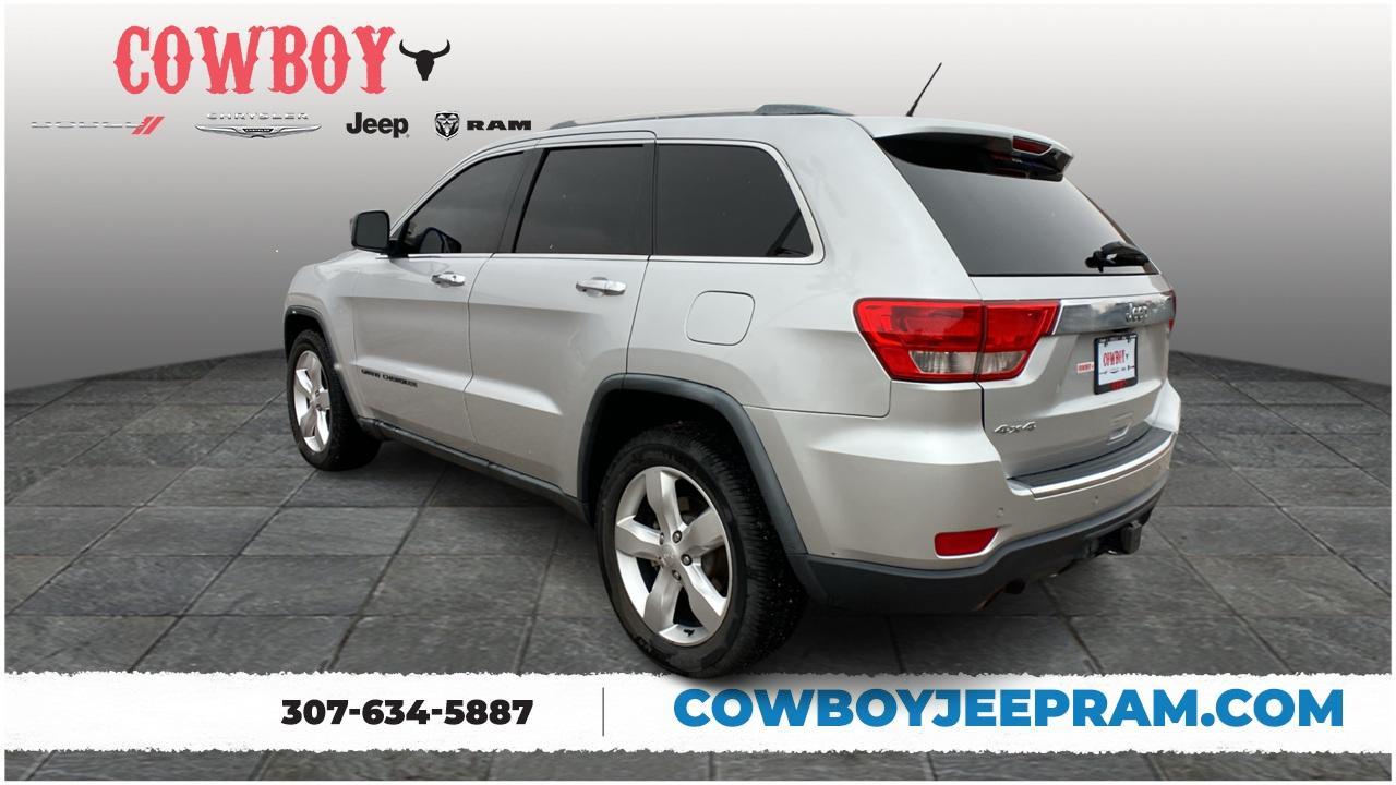 2012 Jeep Grand Cherokee 4WD 4dr Overland 3