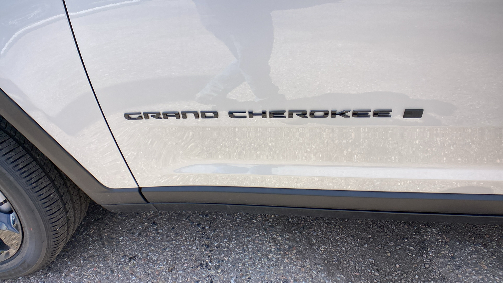 2024 Jeep Grand Cherokee L Altitude 4x4 14