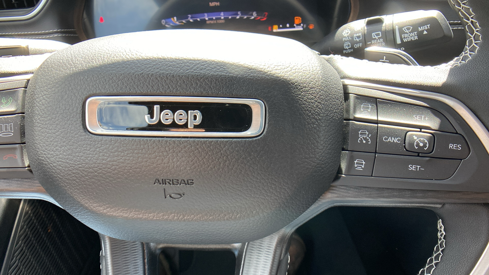 2024 Jeep Grand Cherokee L Altitude 4x4 22