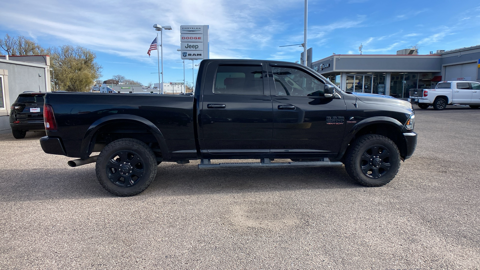 2017 Ram 2500 Laramie 4x4 Crew Cab 64 Box 10