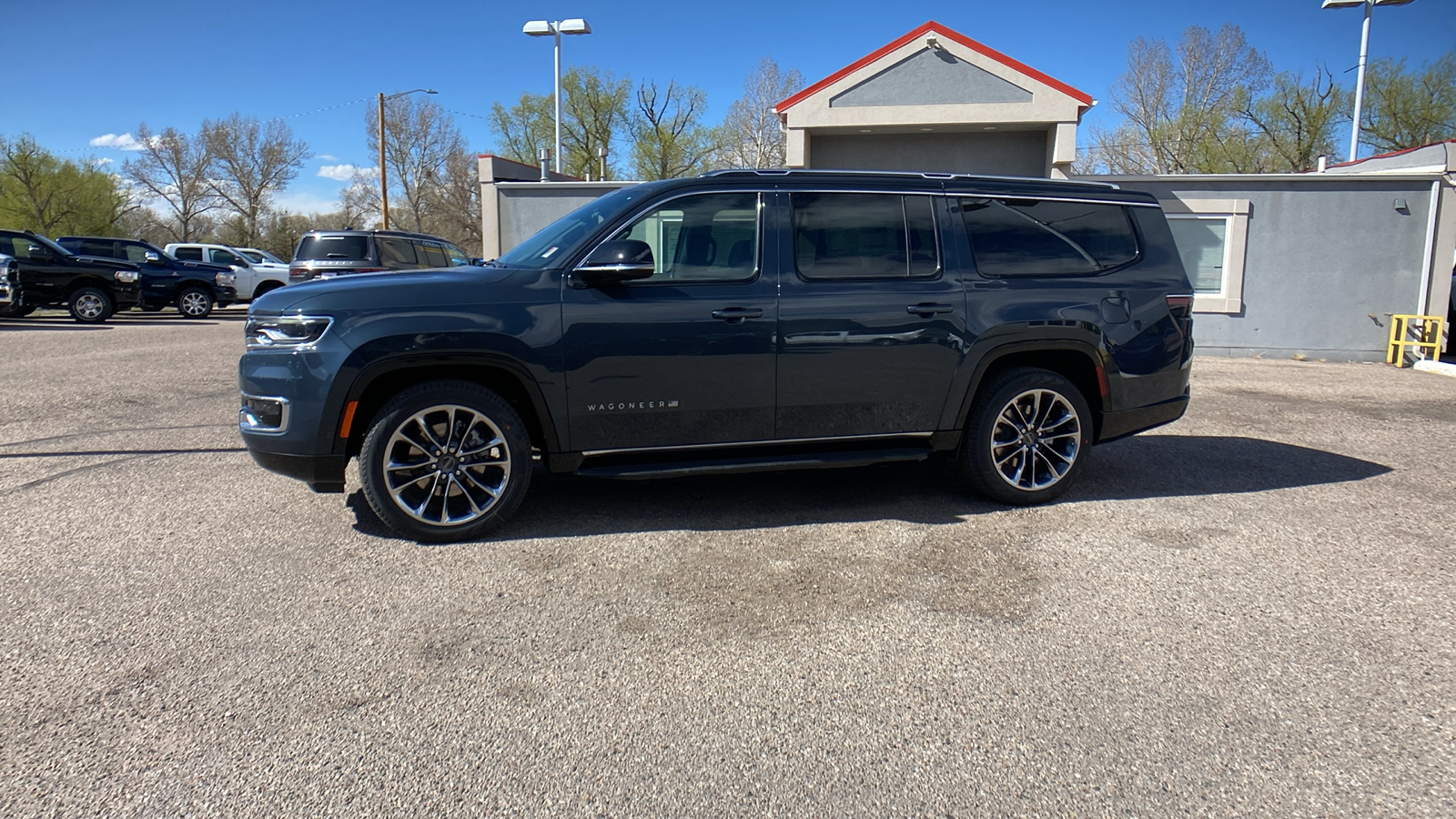 2024 Jeep Wagoneer L Series II 4x4 3