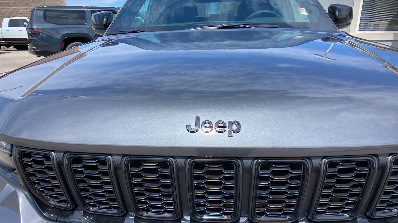 2024 Jeep Grand Cherokee Altitude 4x4 10