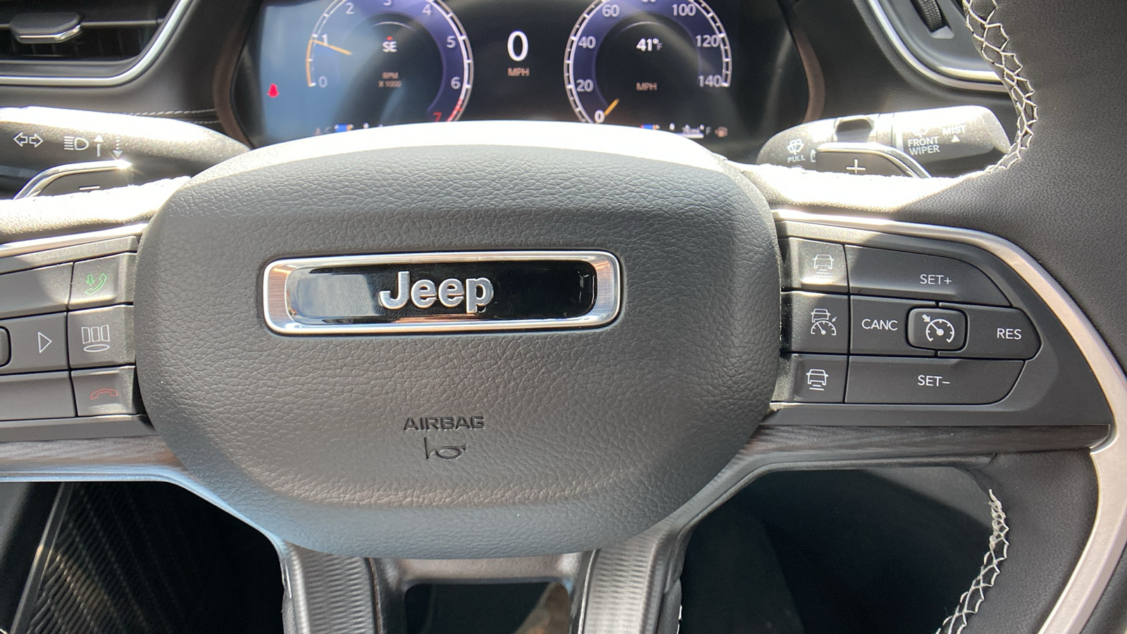 2024 Jeep Grand Cherokee Altitude 4x4 22