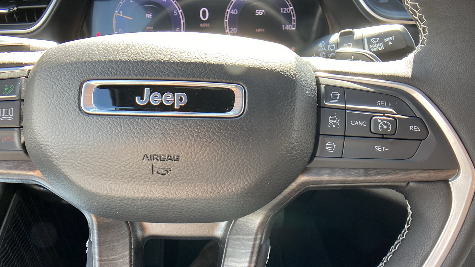 2024 Jeep Grand Cherokee Limited 4x4 21