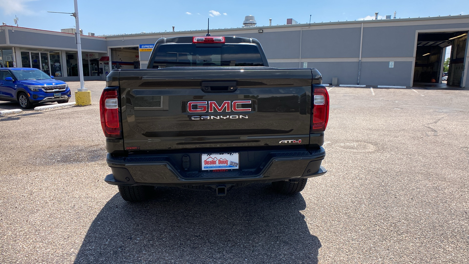 2023 GMC Canyon 4WD Crew Cab AT4 5