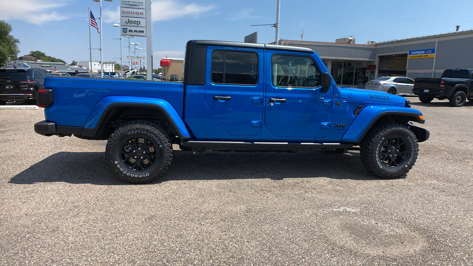 2024 Jeep Gladiator Willys 4x4 6