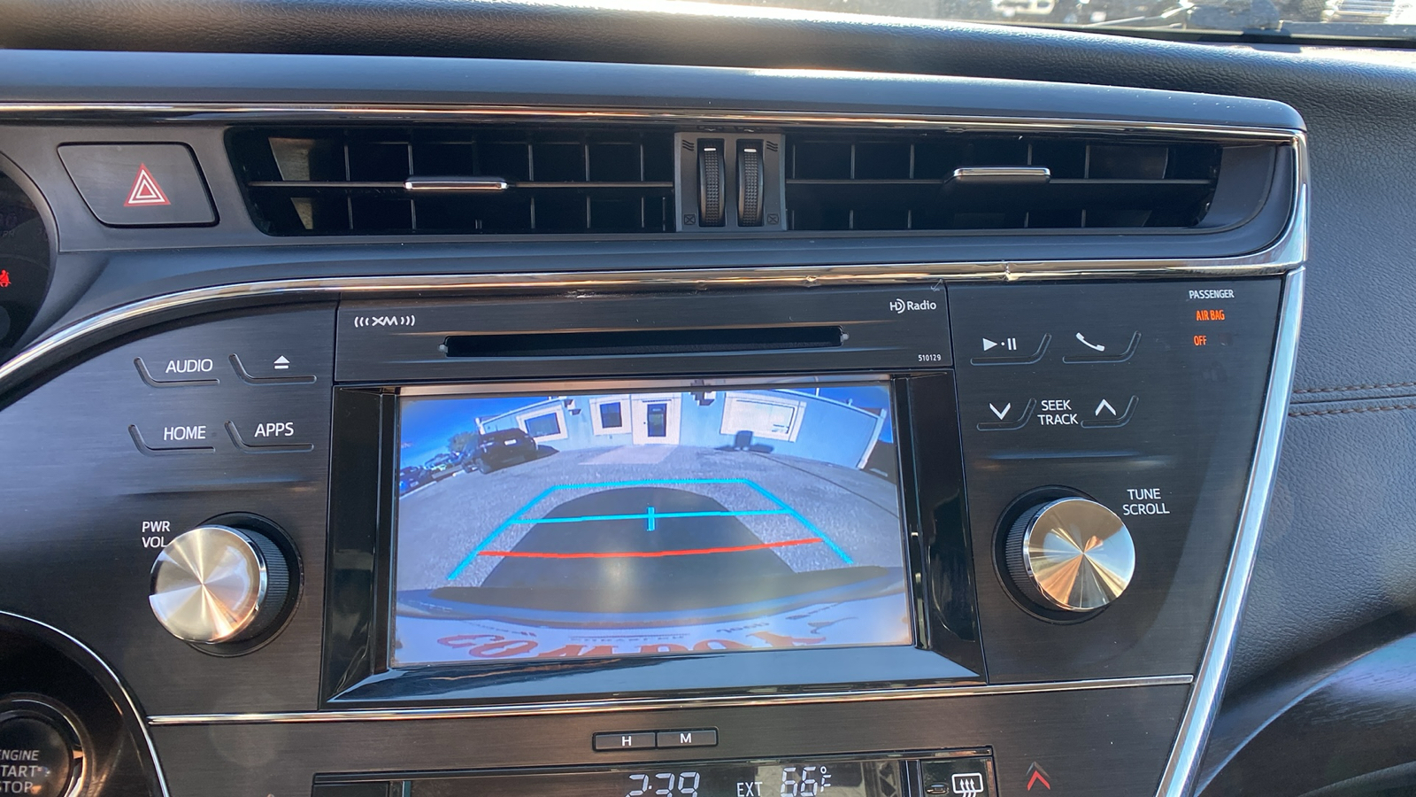 2018 Toyota Avalon XLE 22