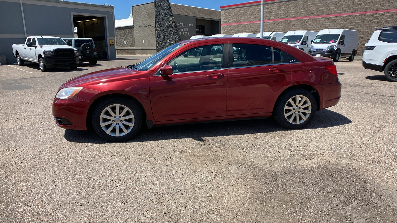 2012 Chrysler 200  4