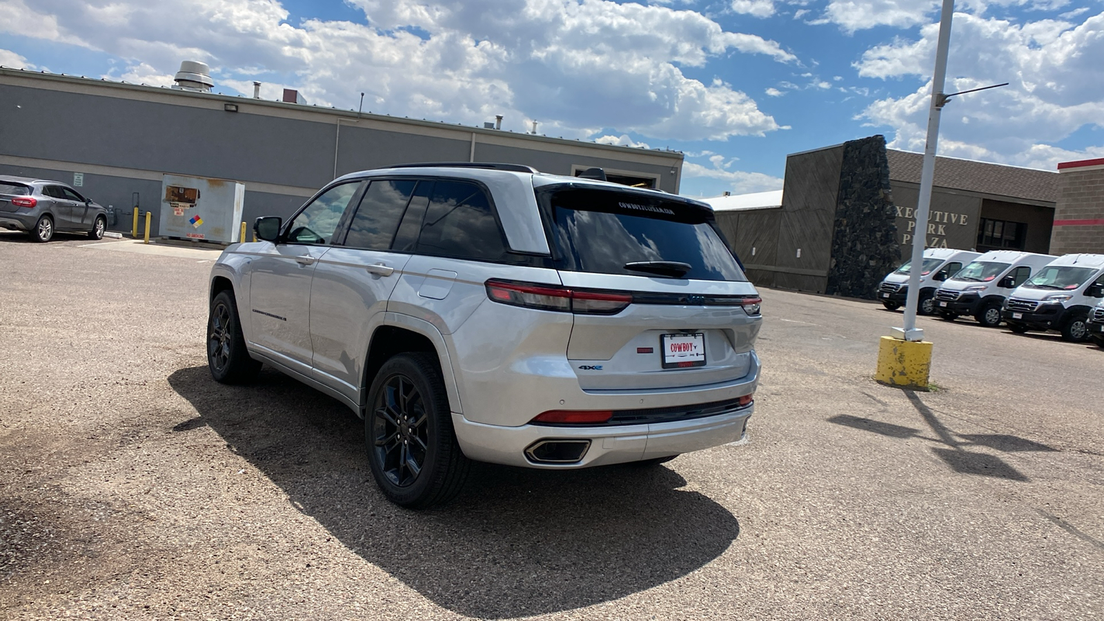 2024 Jeep Grand Cherokee 4xe Anniversary Edition 4x4 3