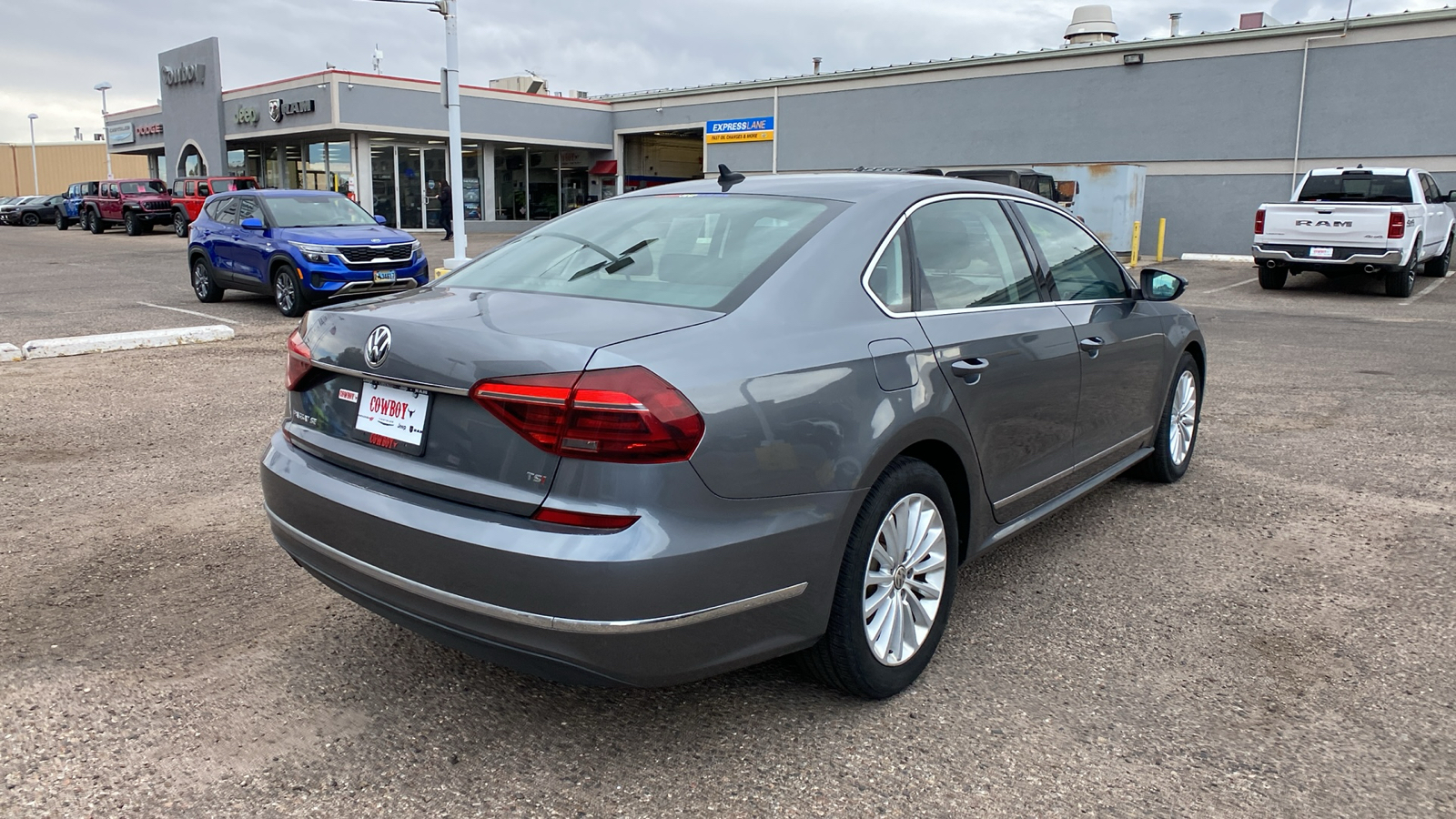 2017 Volkswagen Passat 1.8T SE Auto 6