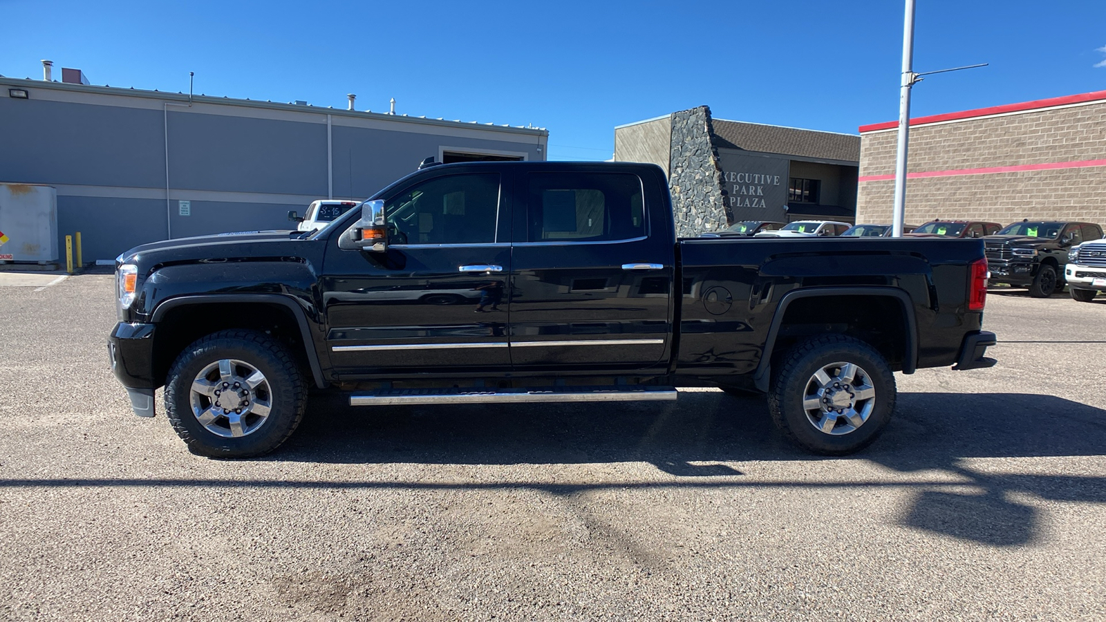 2015 GMC Sierra 3500HD Available Wifi 4WD Crew Cab 153.7 Denali 2