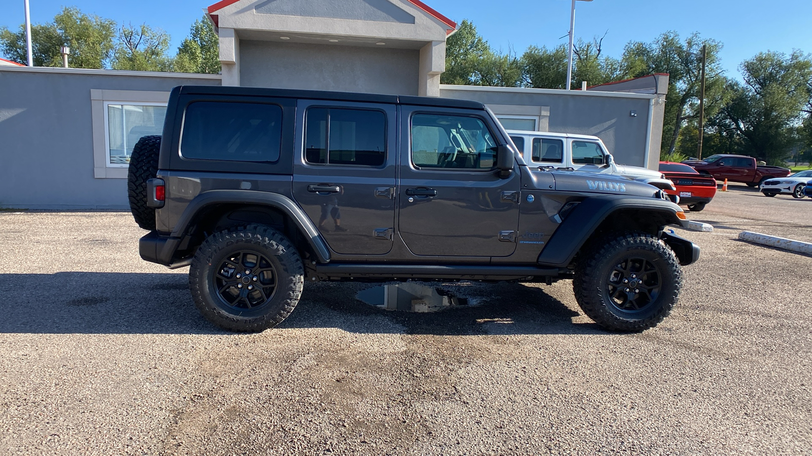 2024 Jeep Wrangler 4xe Willys 4x4 7