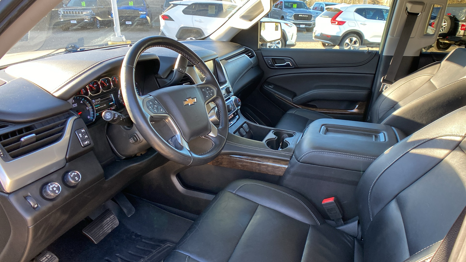 2019 Chevrolet Suburban 4WD 4dr 1500 LT 18