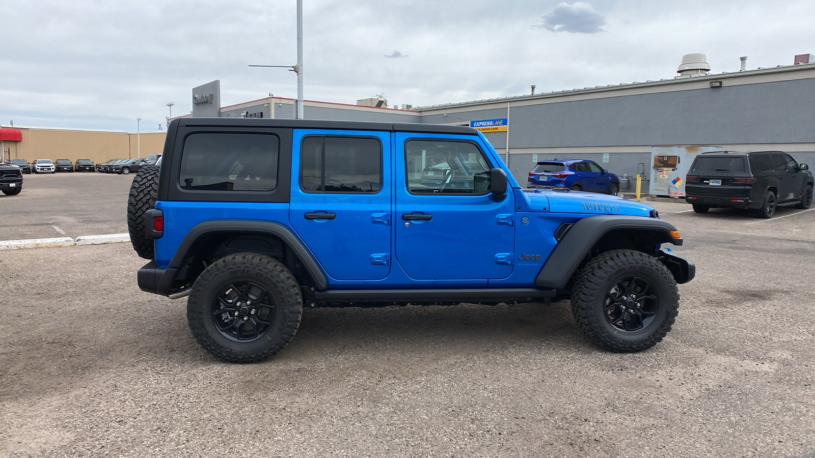 2024 Jeep Wrangler 4xe Willys 4x4 7