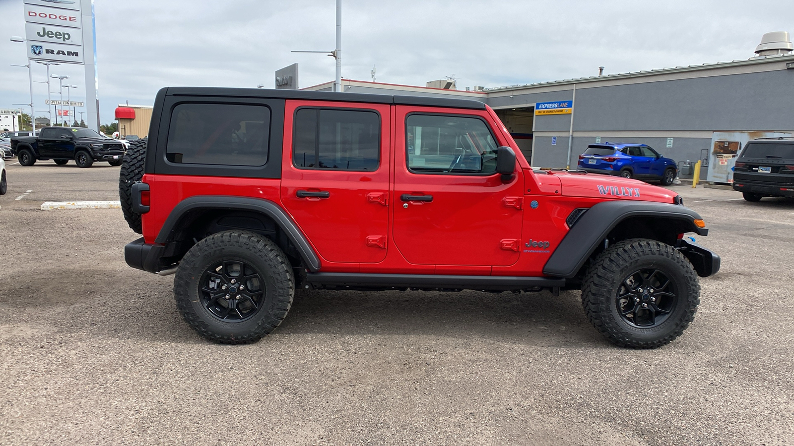 2024 Jeep Wrangler 4xe Willys 4x4 7