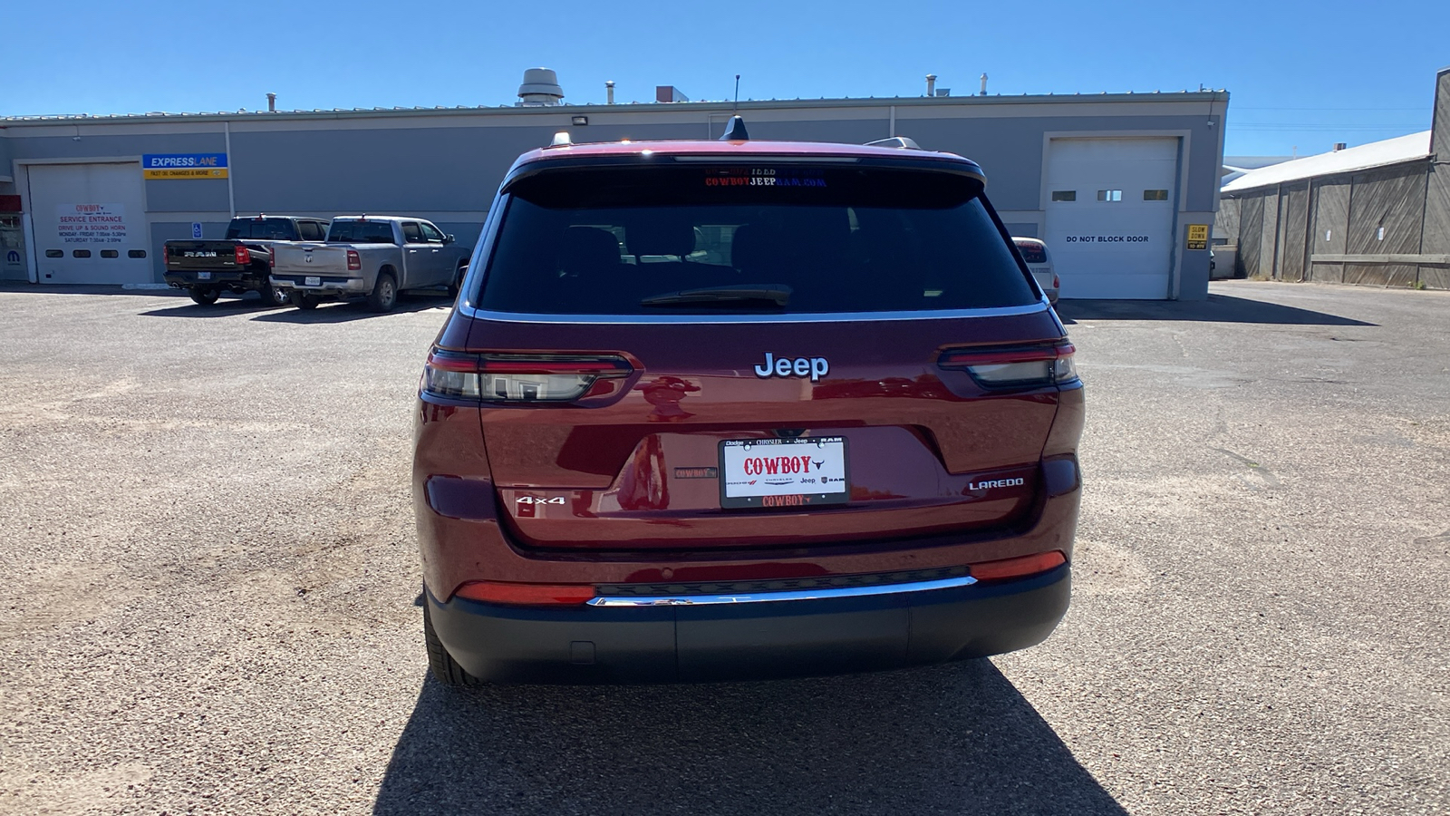 2024 Jeep Grand Cherokee L Laredo X 4x4 4