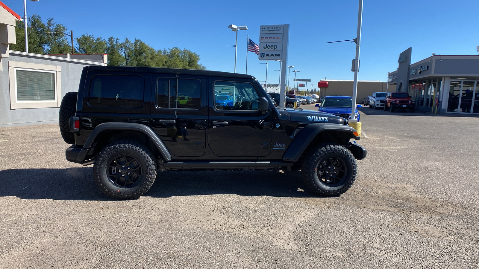 2024 Jeep Wrangler 4xe Willys 4x4 7