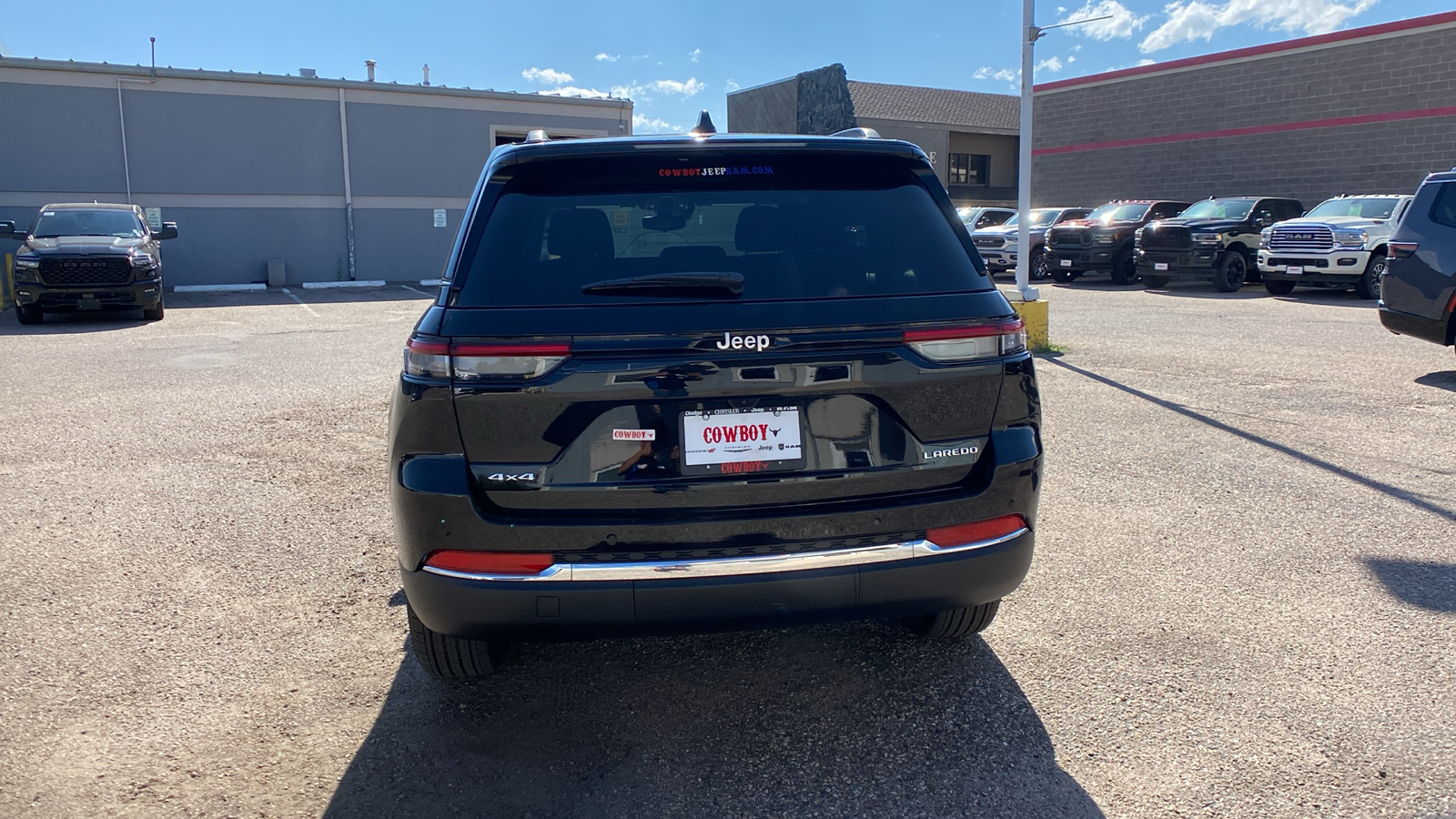 2024 Jeep Grand Cherokee Laredo X 4x4 4