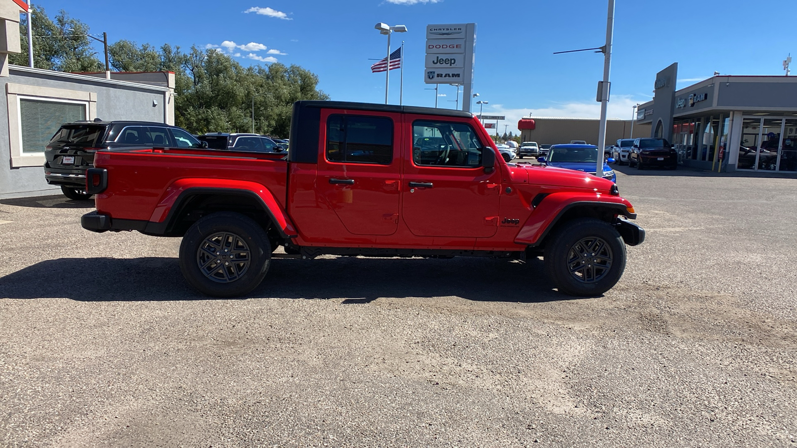 2024 Jeep Gladiator Sport S 4x4 6