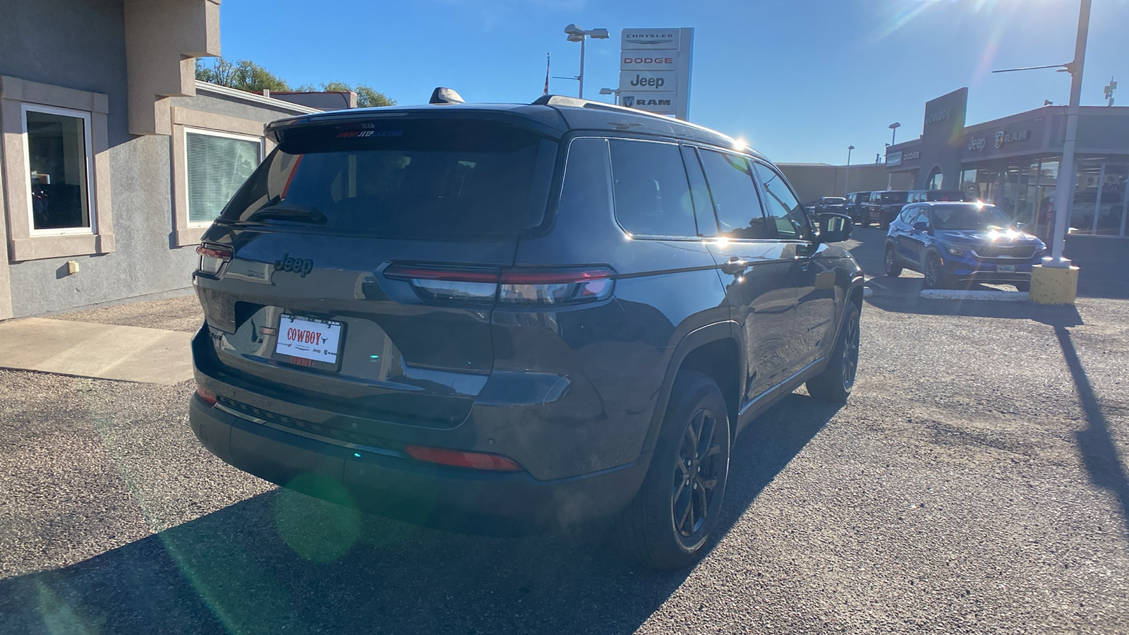 2025 Jeep Grand Cherokee L Altitude X 4x4 5