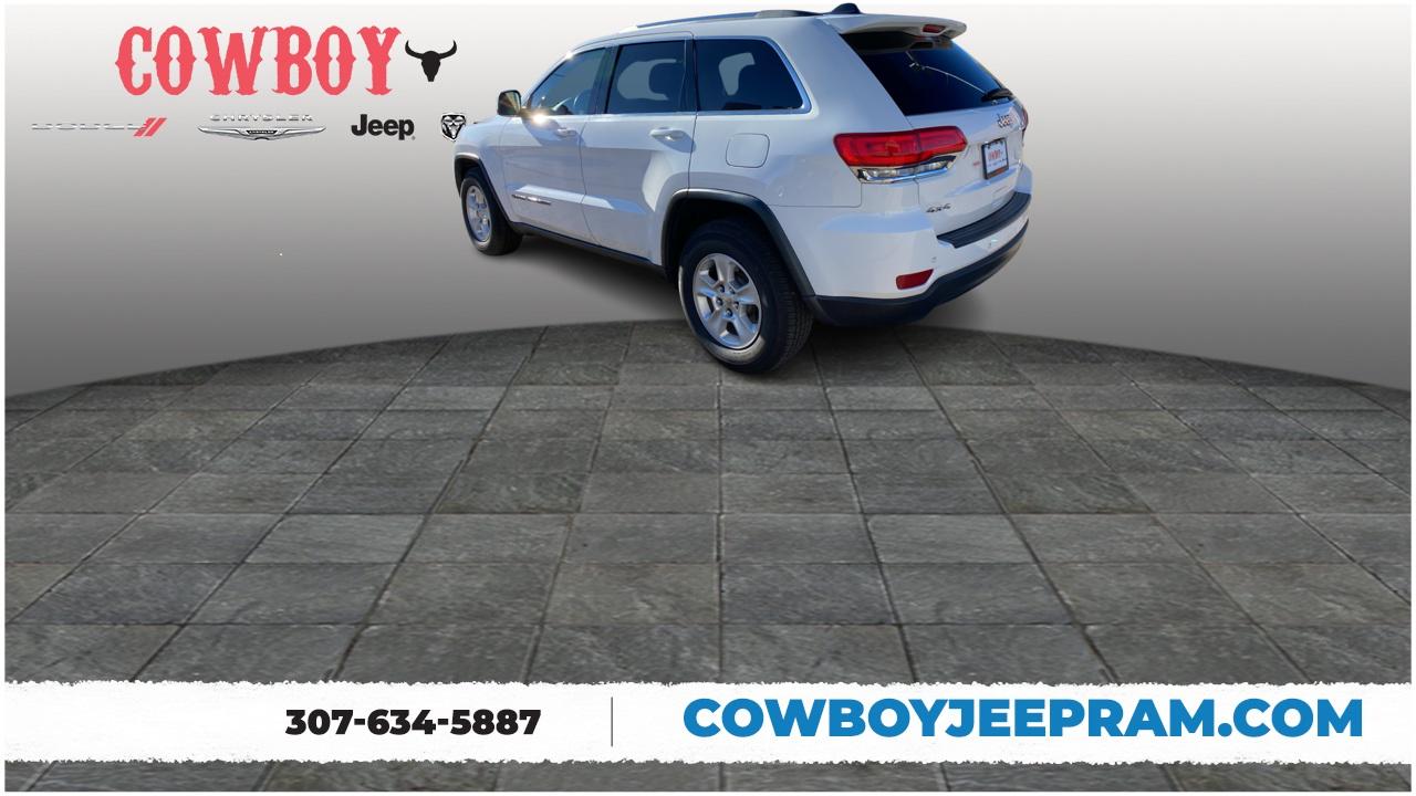 2017 Jeep Grand Cherokee Laredo 4x4 3