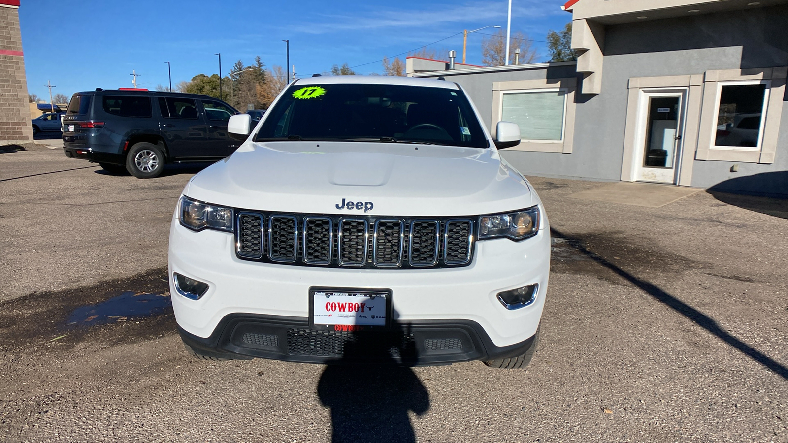 2017 Jeep Grand Cherokee Laredo 4x4 9