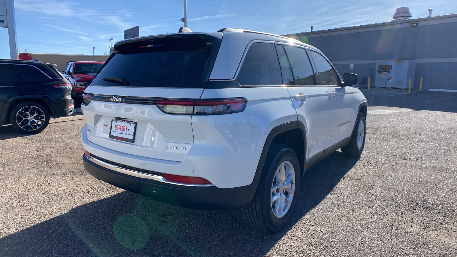 2025 Jeep Grand Cherokee Laredo X 4x4 5