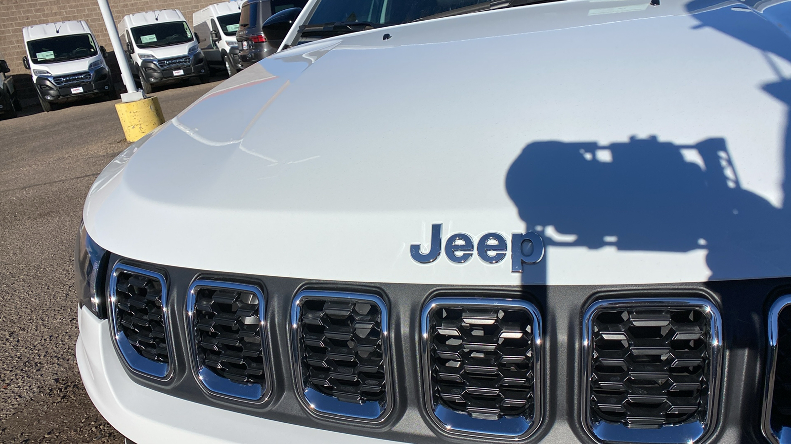 2025 Jeep Compass Latitude 4x4 9