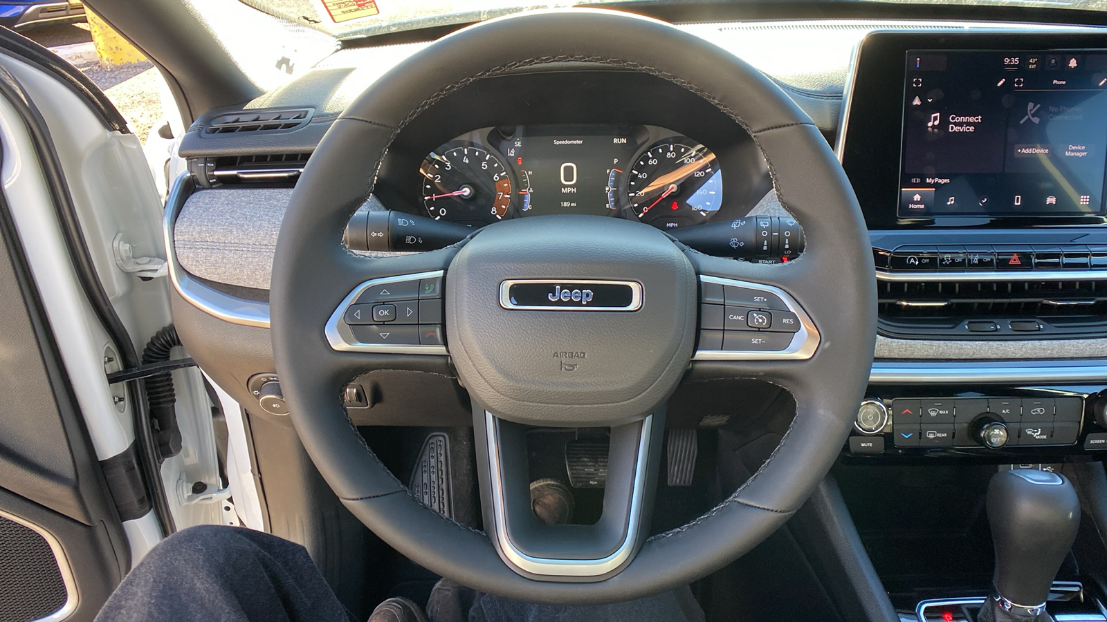 2025 Jeep Compass Latitude 4x4 19