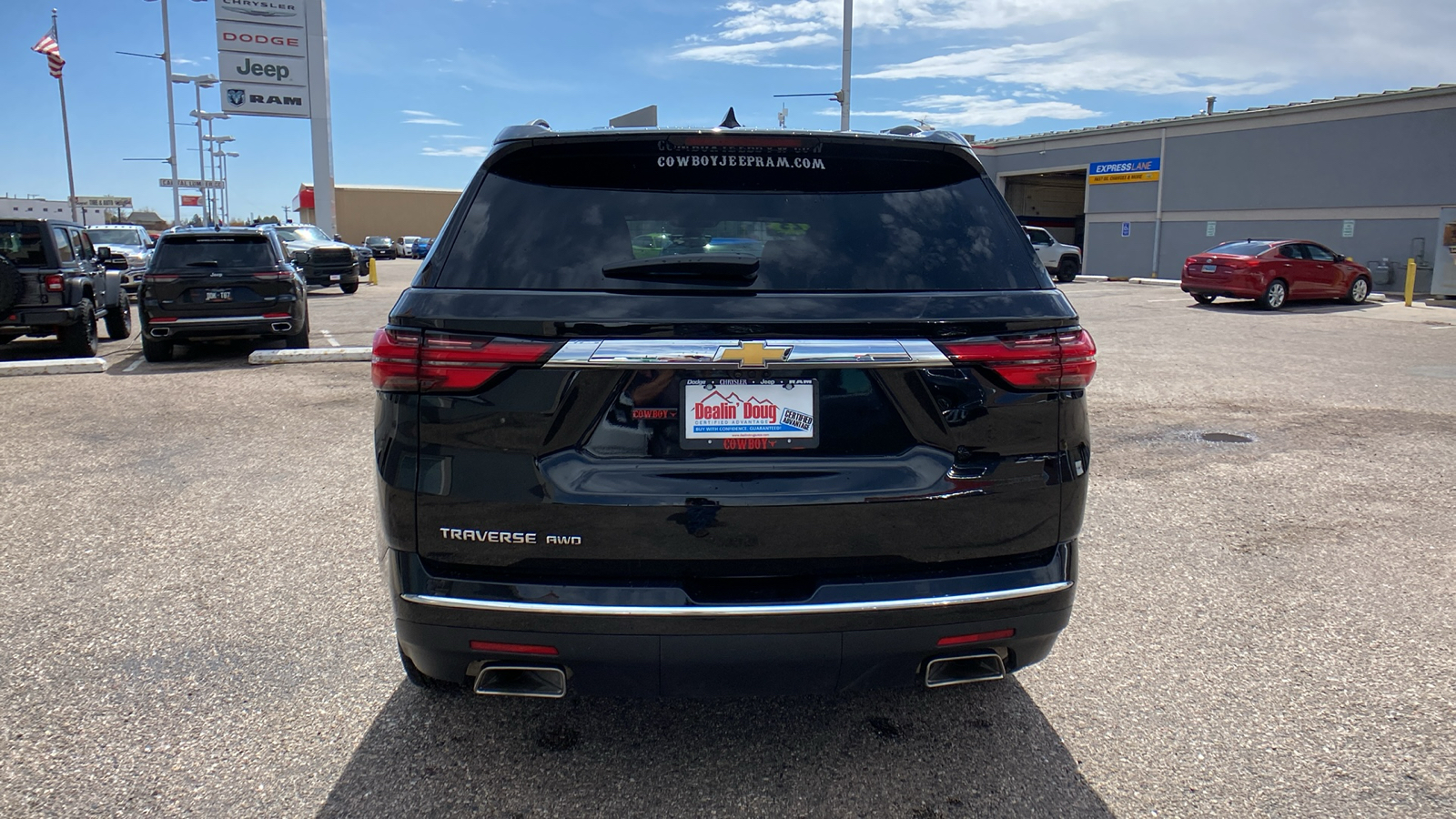 2023 Chevrolet Traverse AWD 4dr High Country 6