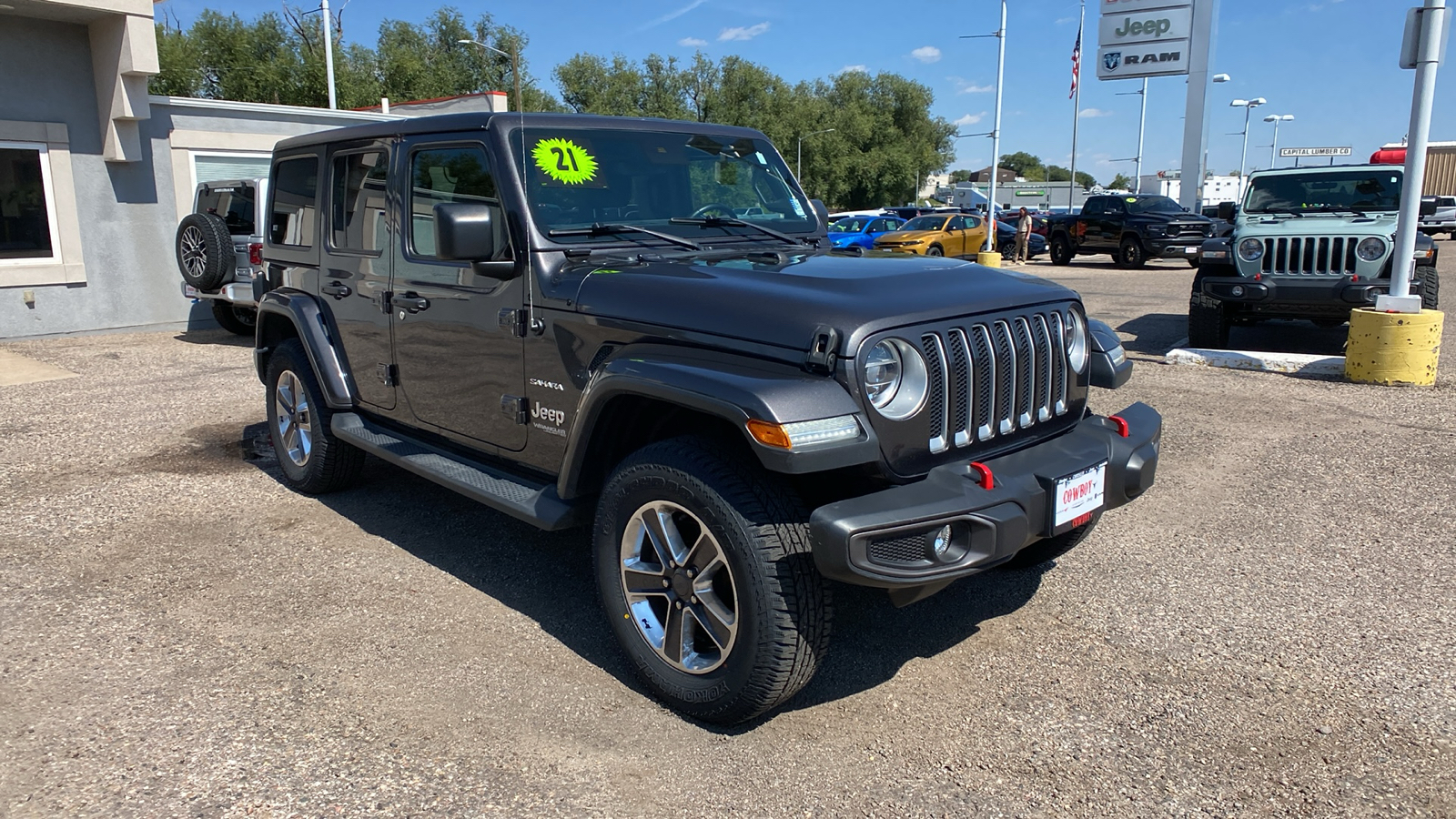 2021 Jeep Wrangler Unlimited Sahara 4x4 8