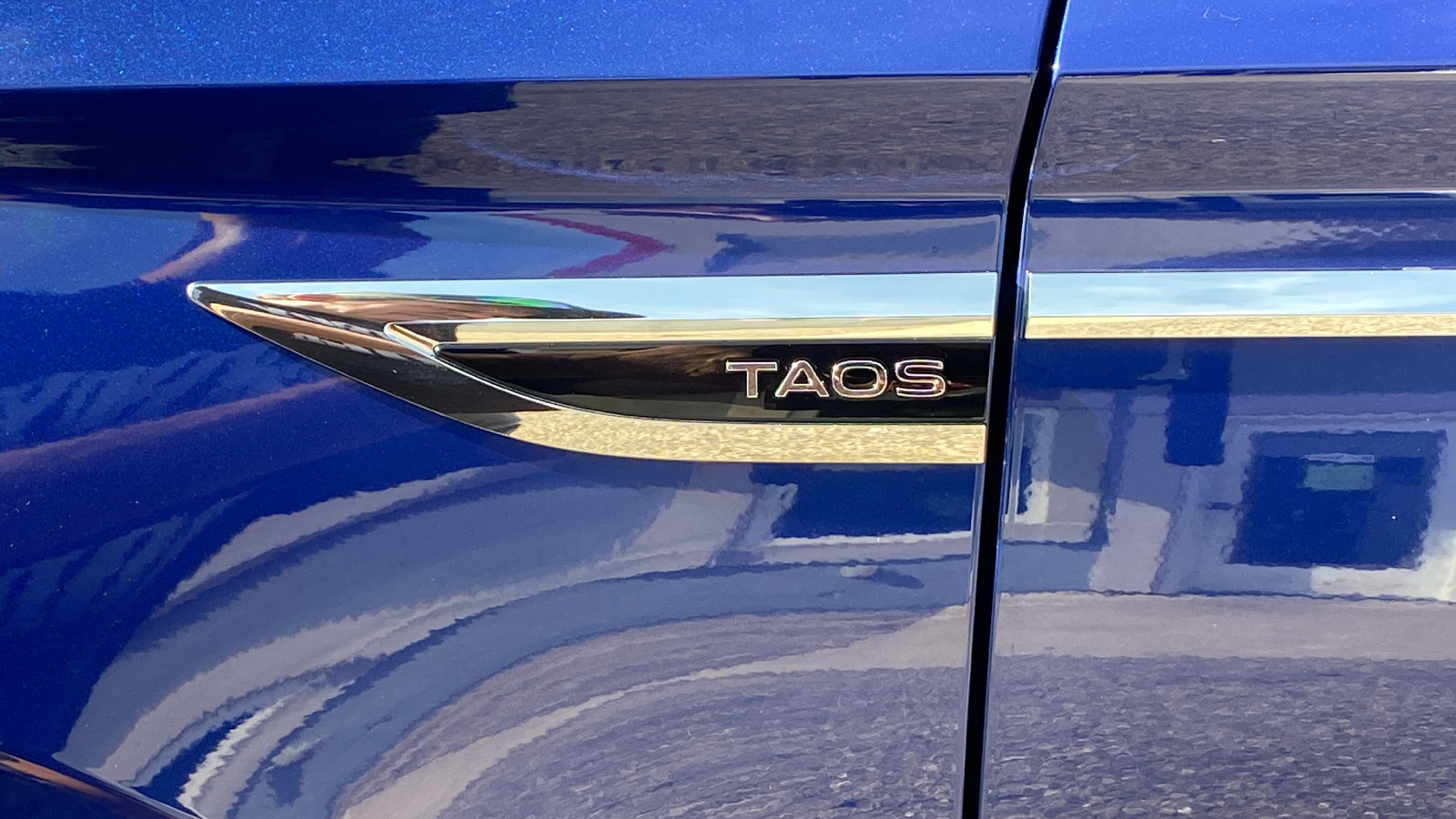 2022 Volkswagen Taos SE 4MOTION 13