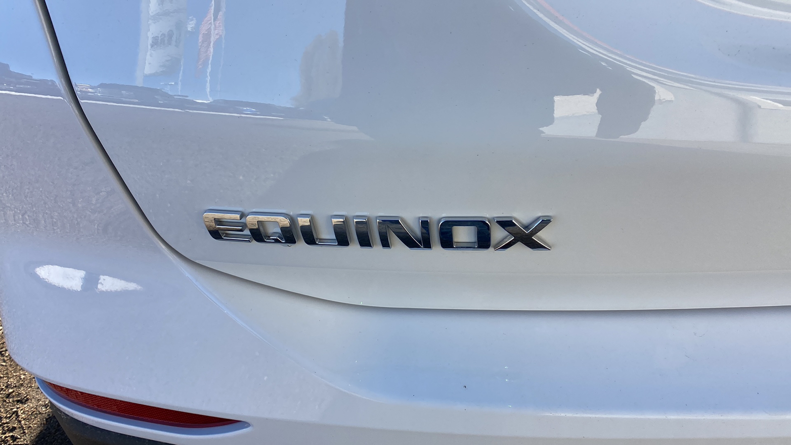 2023 Chevrolet Equinox AWD 4dr LT w/2FL 33