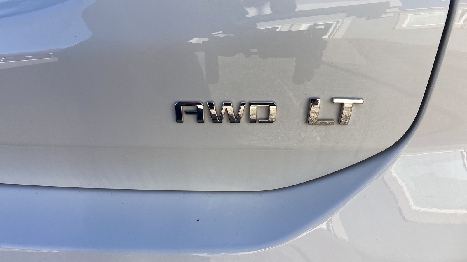 2023 Chevrolet Equinox AWD 4dr LT w/2FL 35