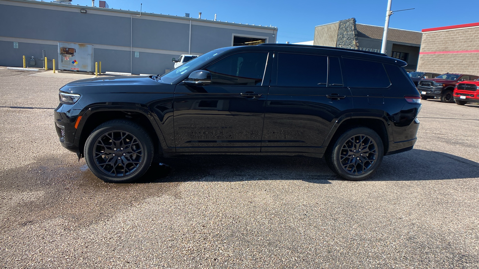 2023 Jeep Grand Cherokee L Summit 4x4 2