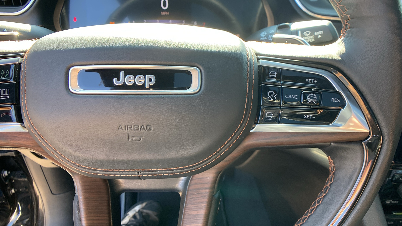 2023 Jeep Grand Cherokee L Summit 4x4 22