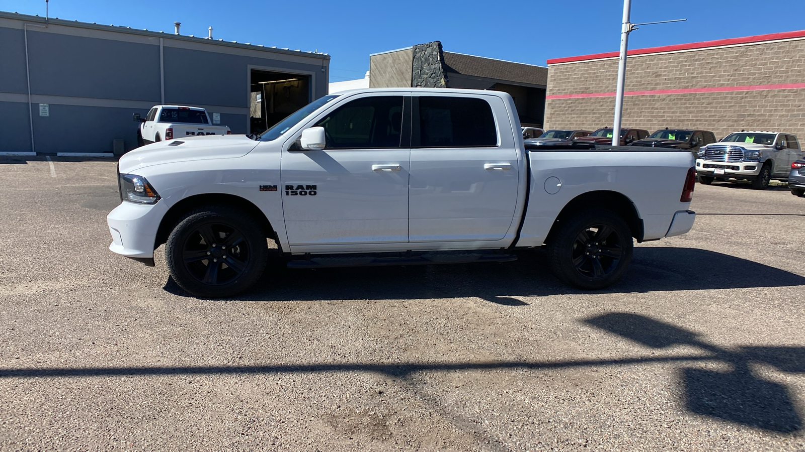 2017 Ram 1500 Night 4x4 Crew Cab 57 Box 2