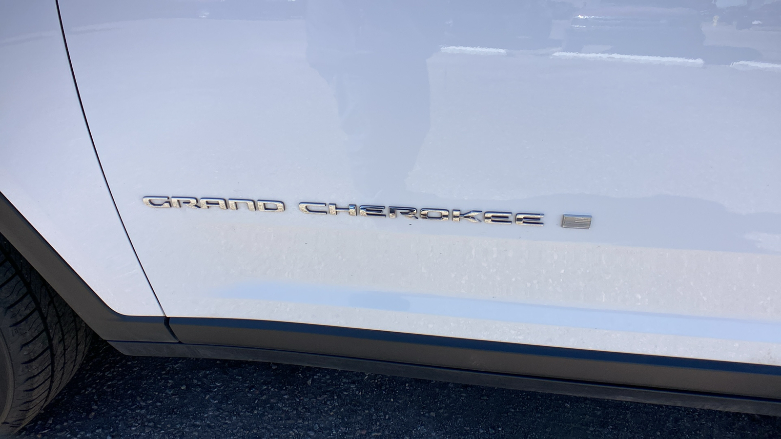 2023 Jeep Grand Cherokee Laredo 4x4 15